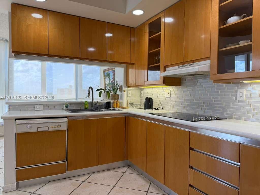 ATLANTIC II AT THE POINT - Residential