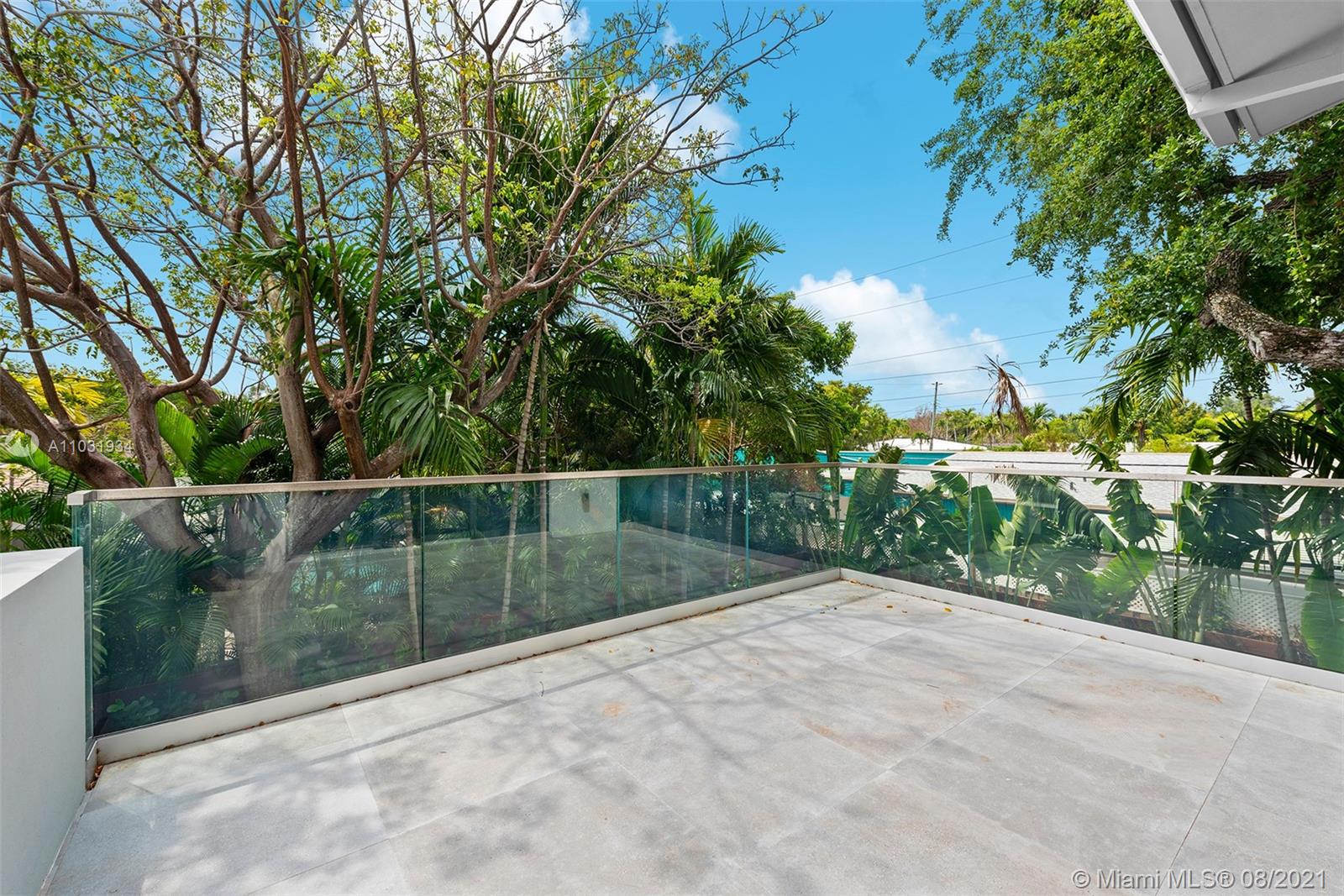 BAY HEIGHTS - Residential Lease