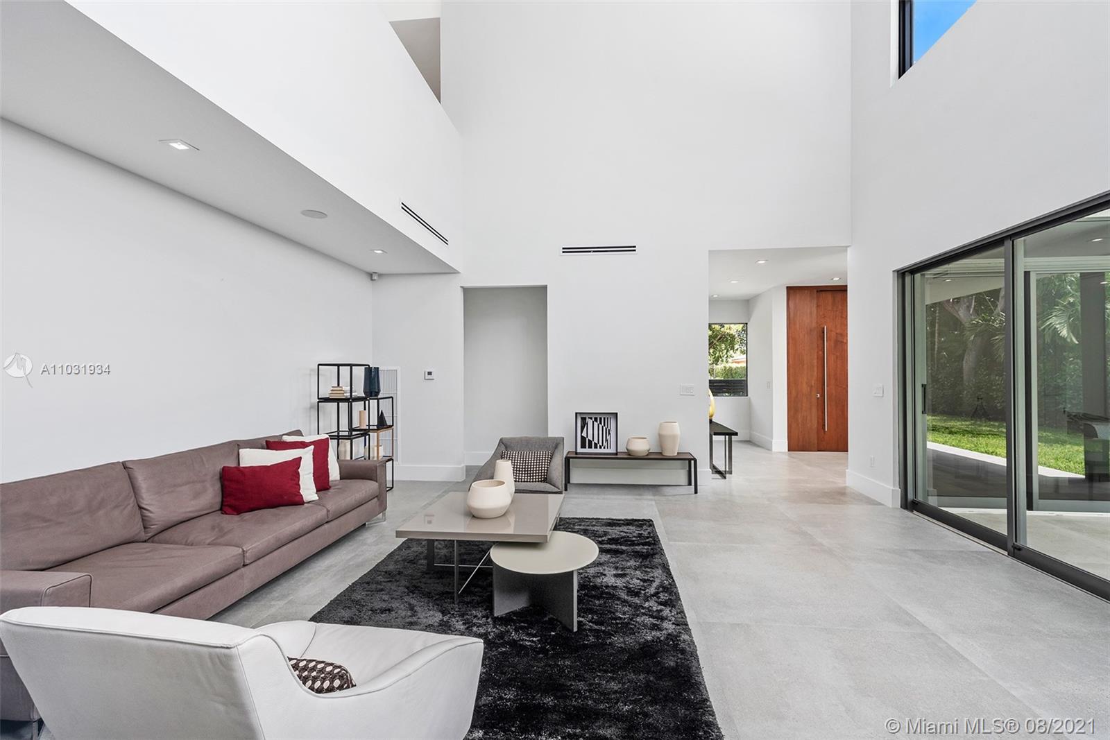 BAY HEIGHTS - Residential Lease