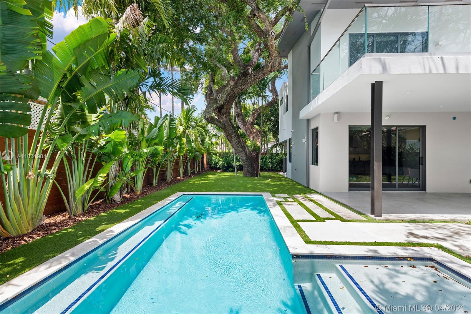 BAY HEIGHTS - Residential Lease