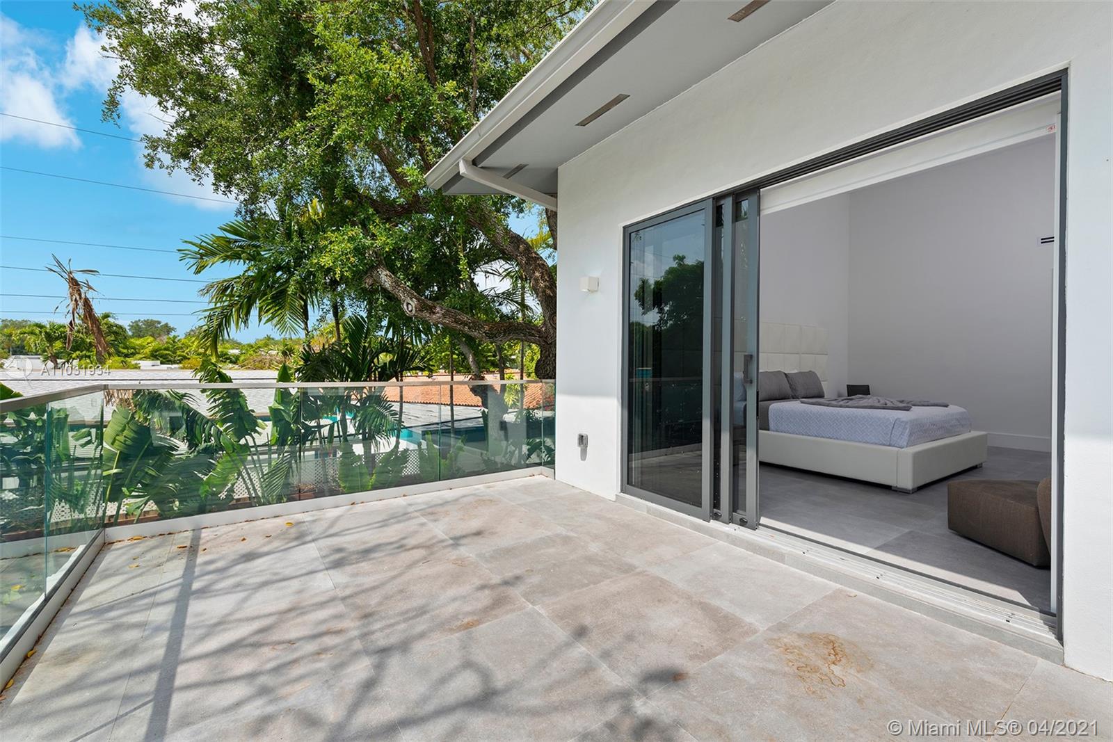 BAY HEIGHTS - Residential Lease