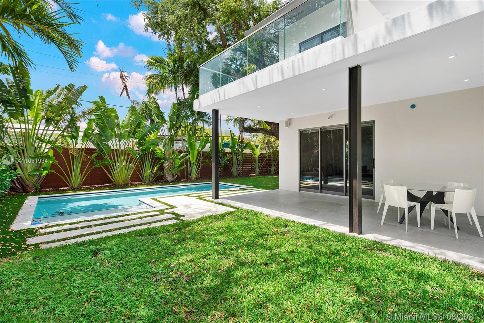 BAY HEIGHTS - Residential Lease