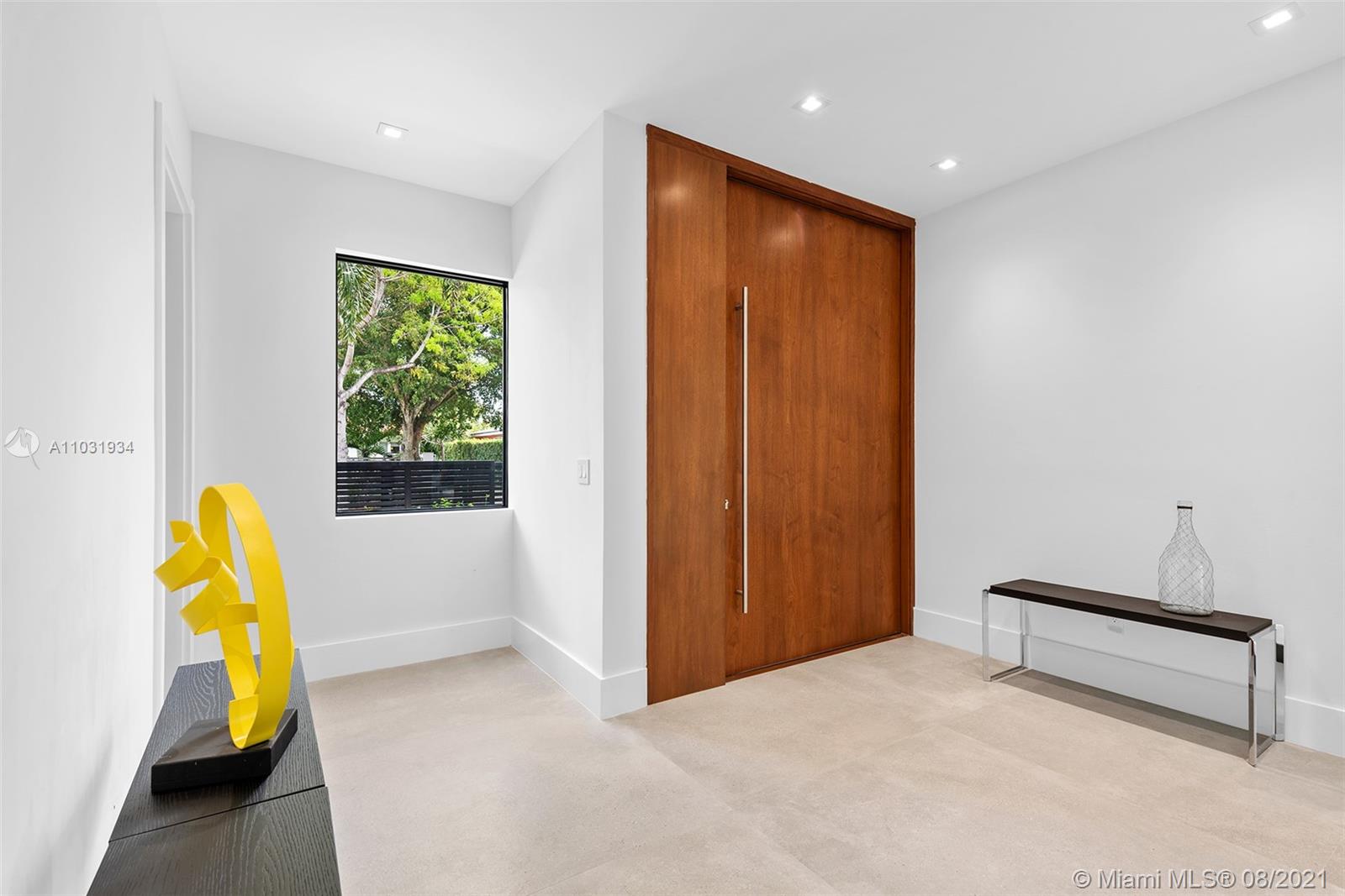 BAY HEIGHTS - Residential Lease