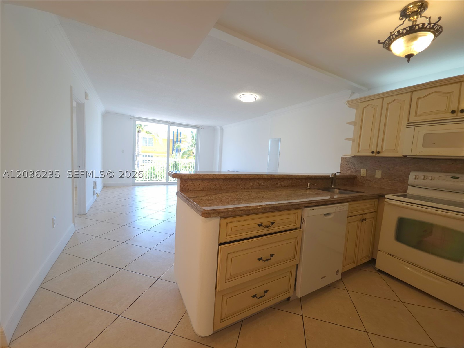 401 Ocean Dr 304