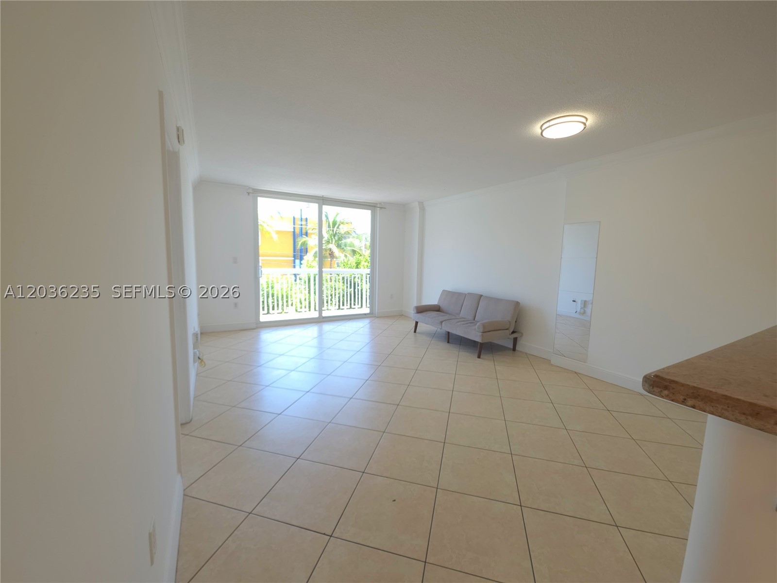 401 Ocean Dr 304