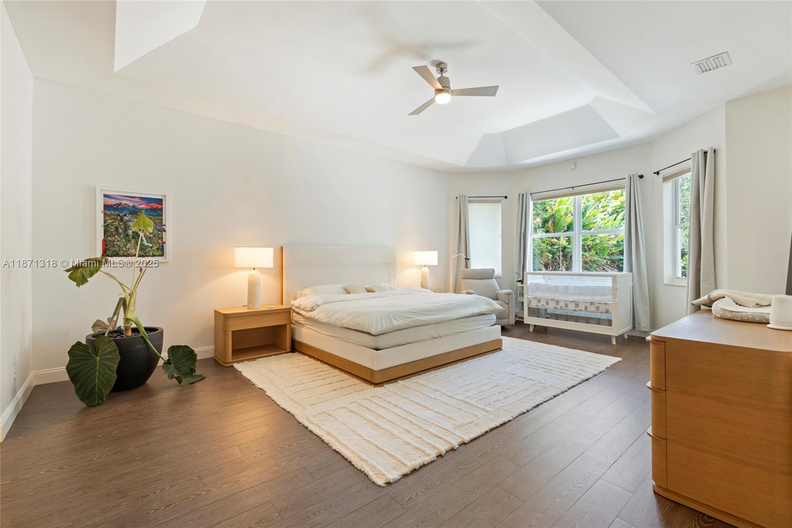 MYSTIQUE - Residential