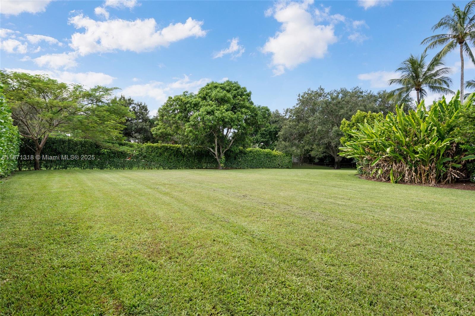 MYSTIQUE - Residential