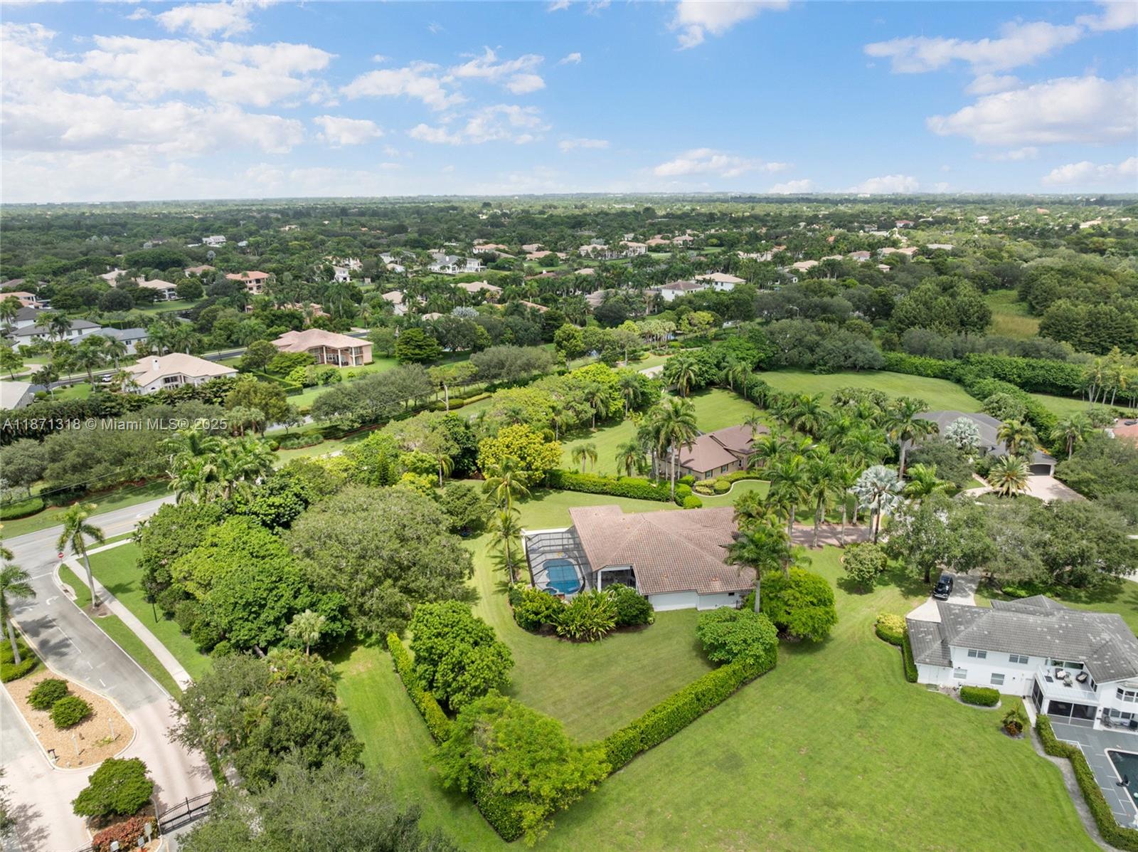 MYSTIQUE - Residential