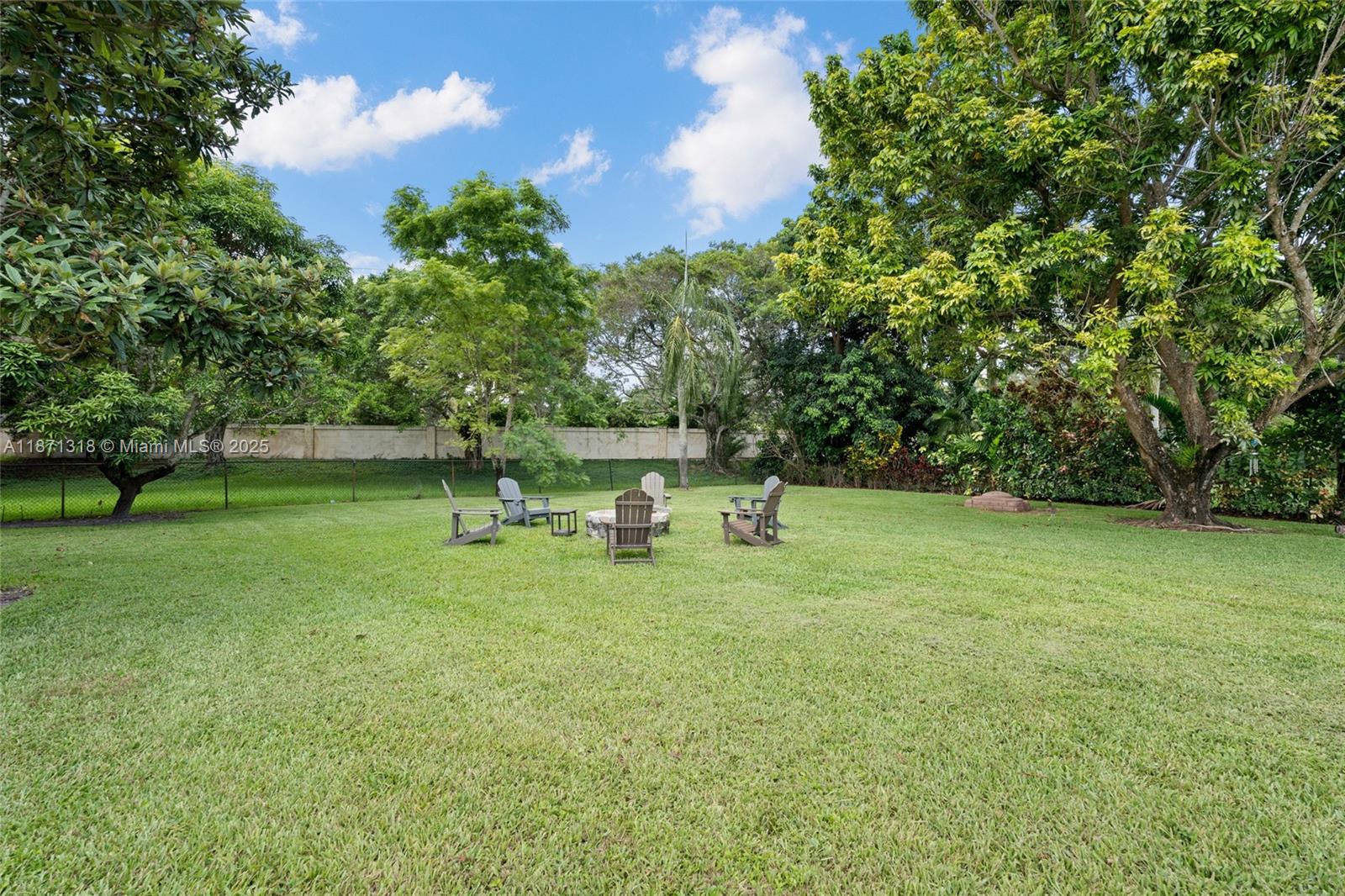 MYSTIQUE - Residential