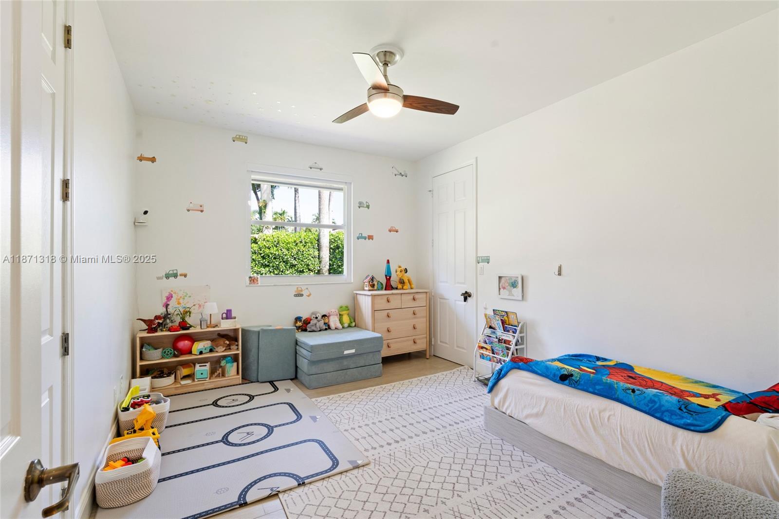 MYSTIQUE - Residential