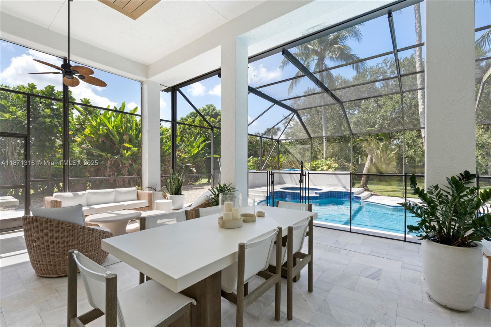 MYSTIQUE - Residential