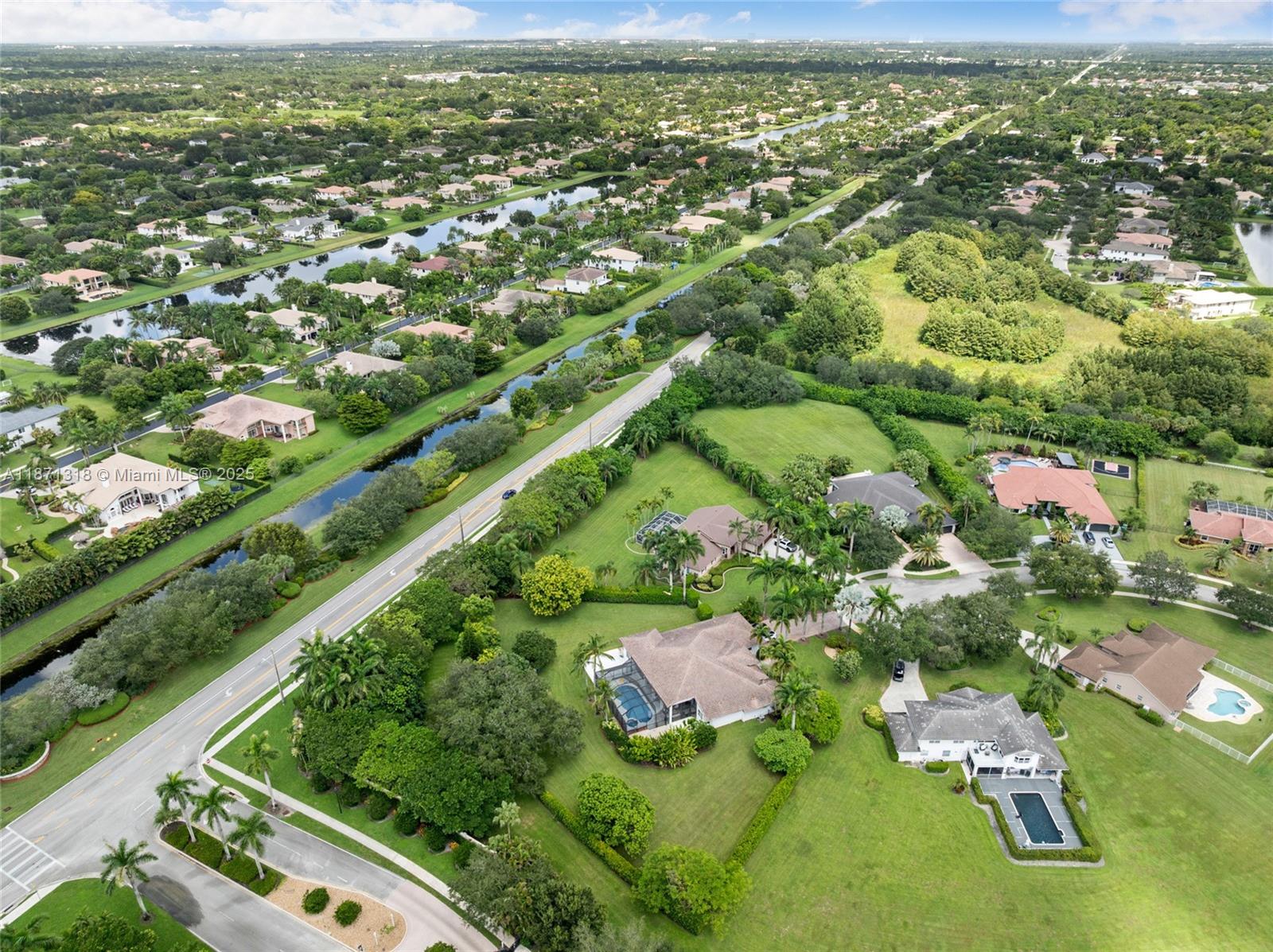 MYSTIQUE - Residential