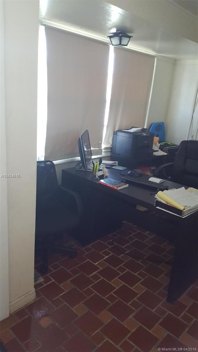 W FLAGLER PK - Residential