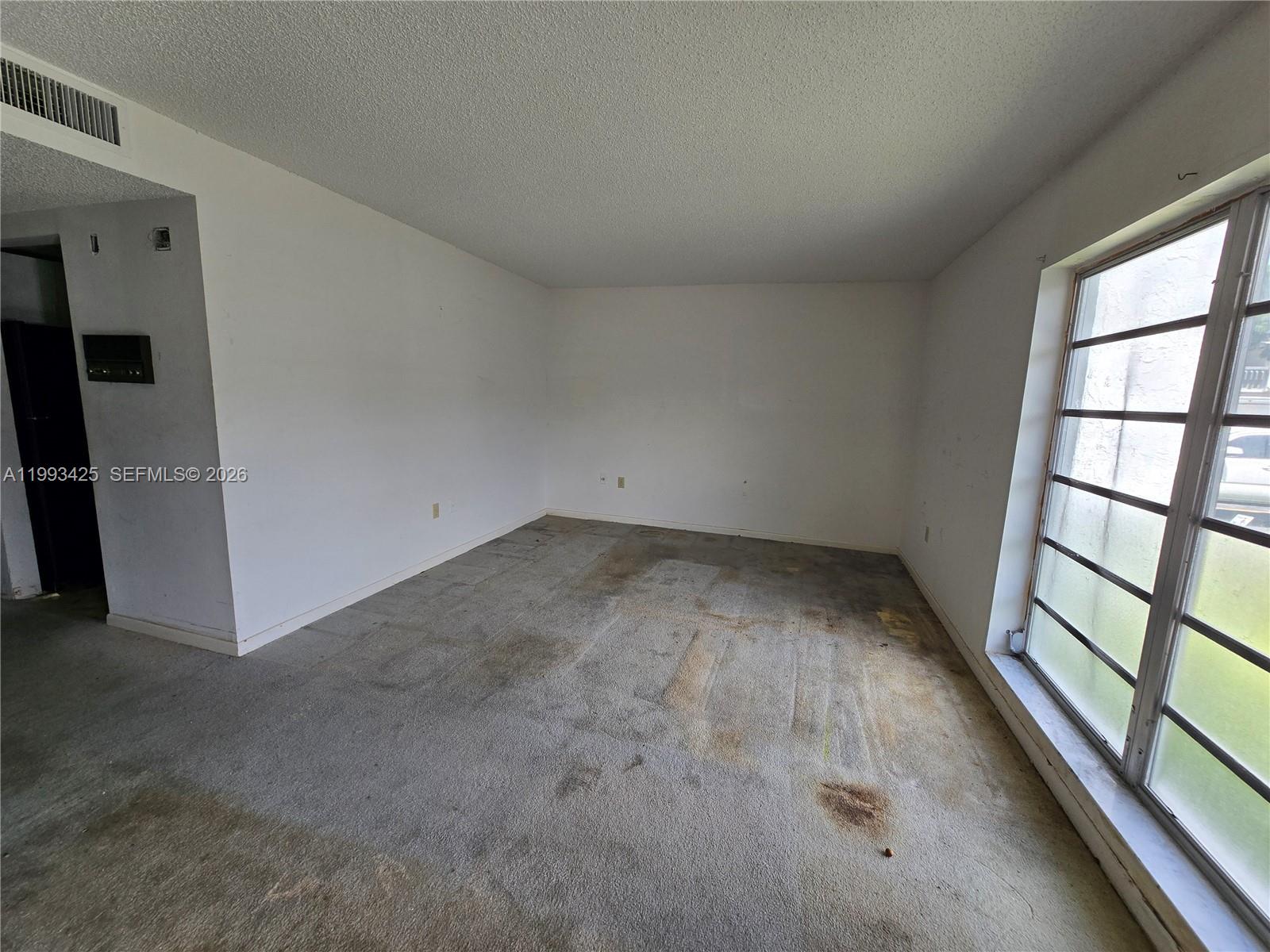 17120 SW 94th Ave 404