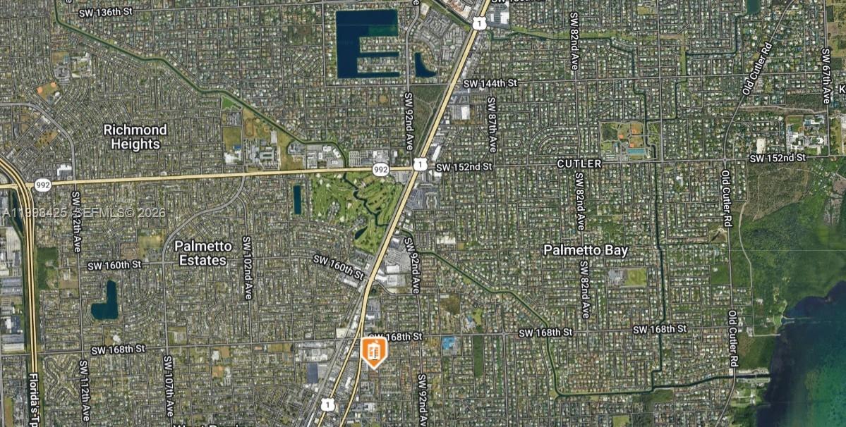 HERITAGE SQUARE CONDO - Residential