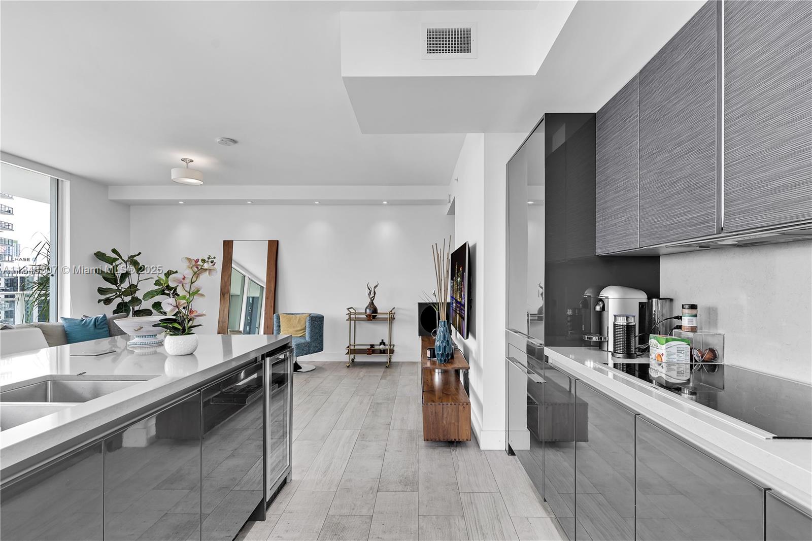 THE BONDO - Residential Lease