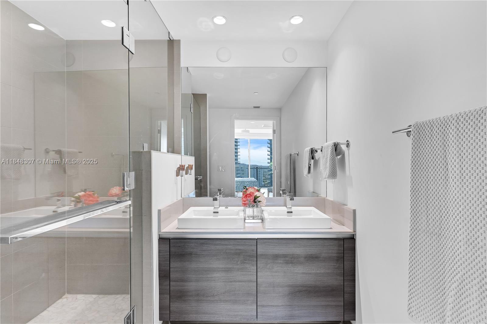 THE BONDO - Residential Lease