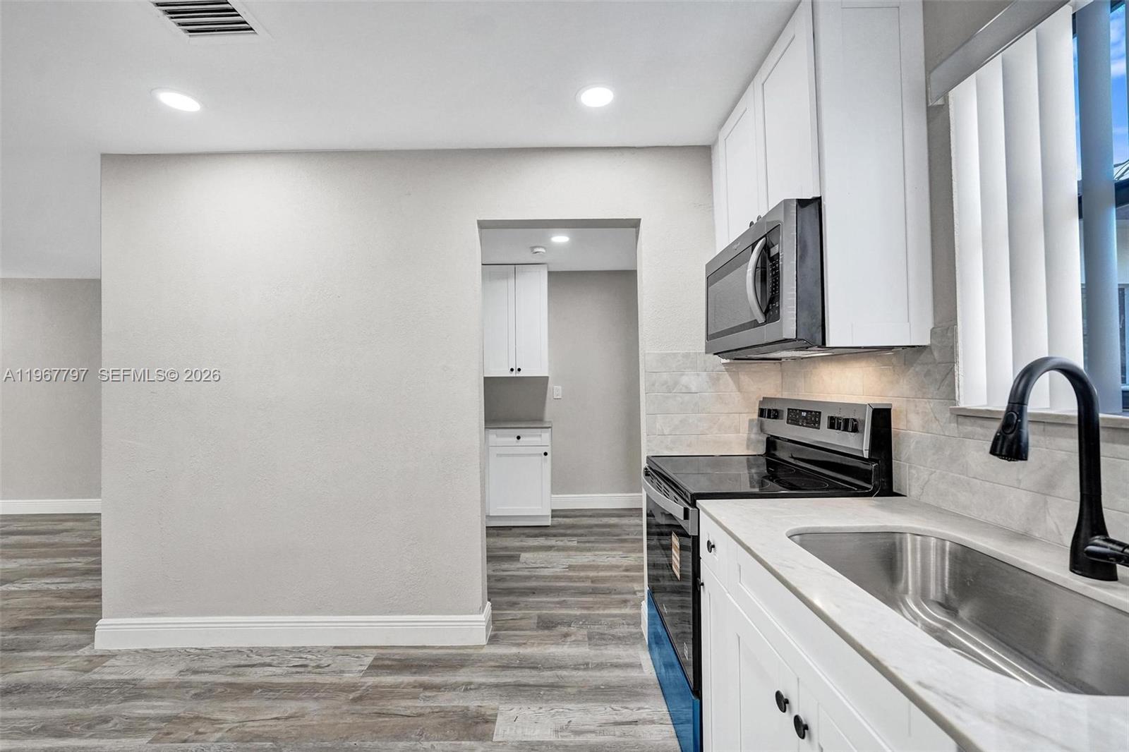 MYRTLE GROVE 2ND ADDN - Residential