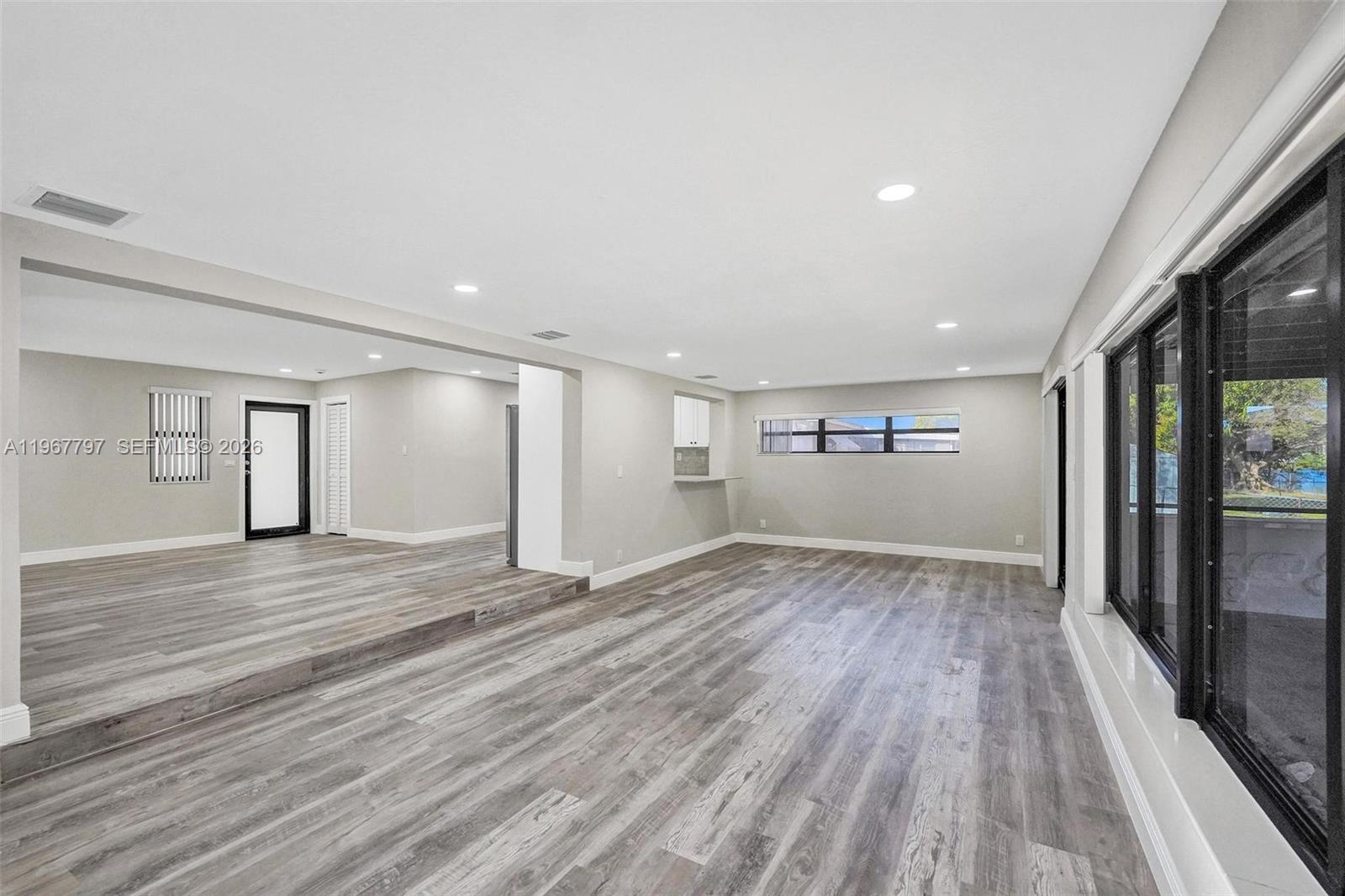 MYRTLE GROVE 2ND ADDN - Residential