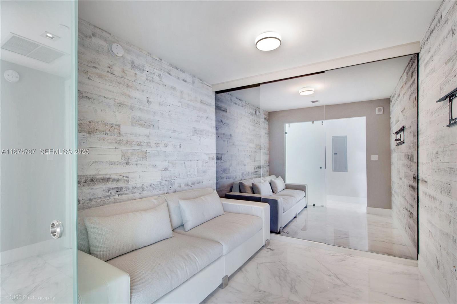 ECHO BRICKELL CONDO - Residential