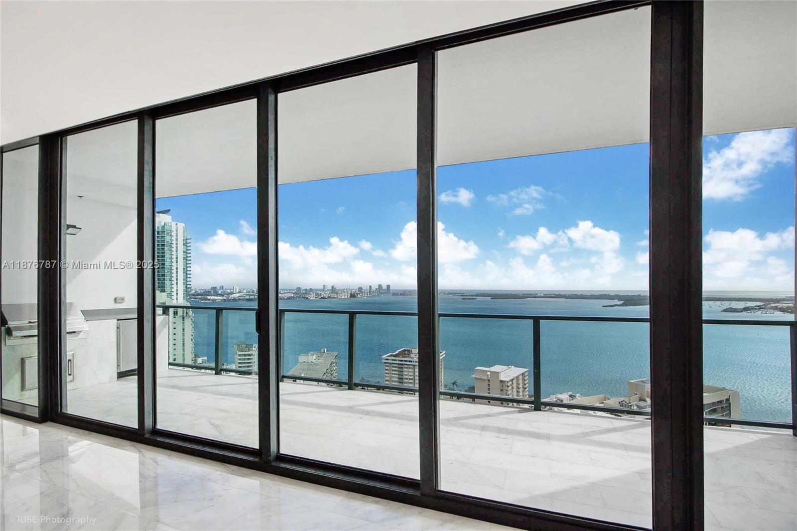 1451 Brickell Ave 3102
