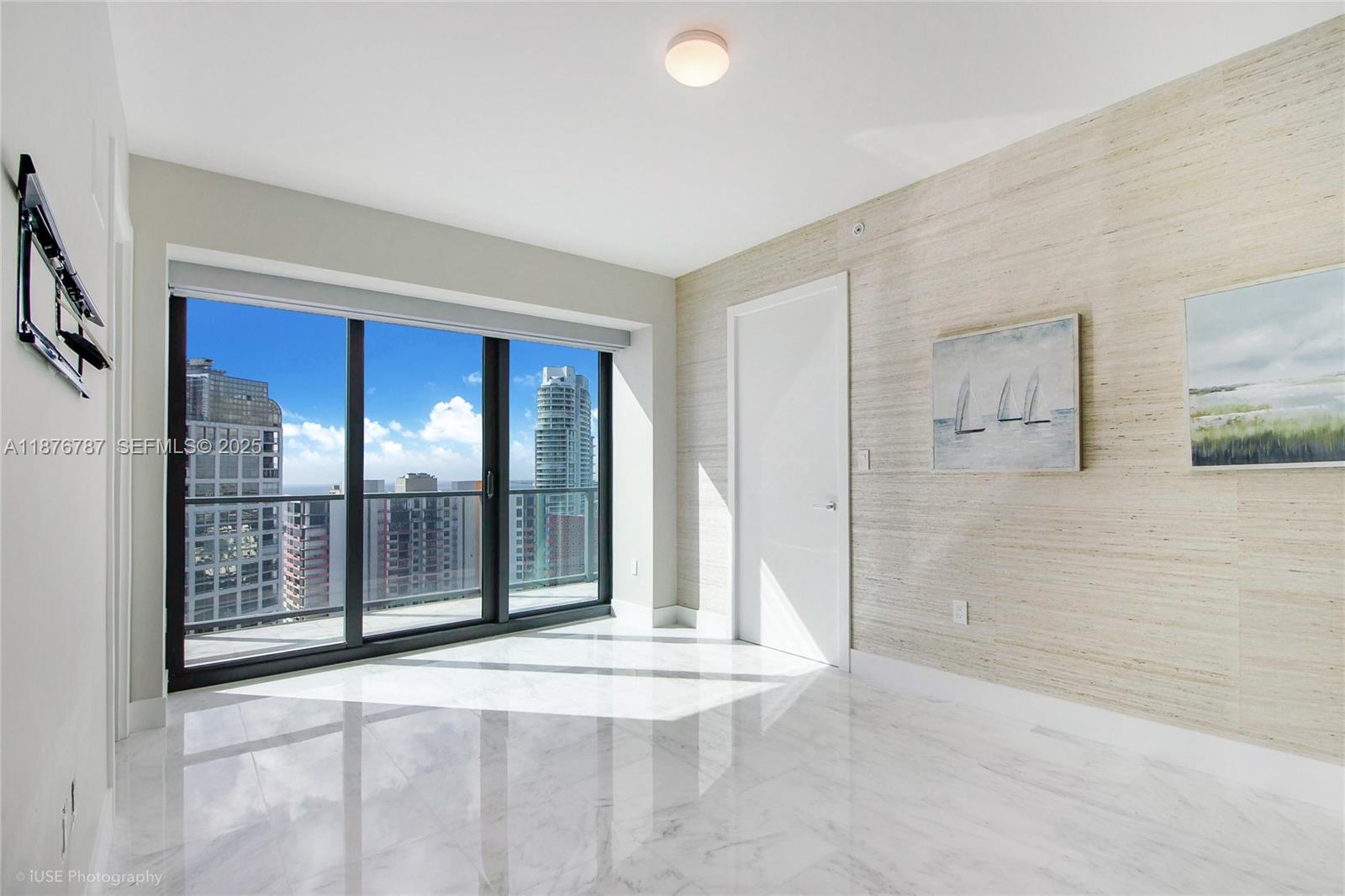 ECHO BRICKELL CONDO - Residential