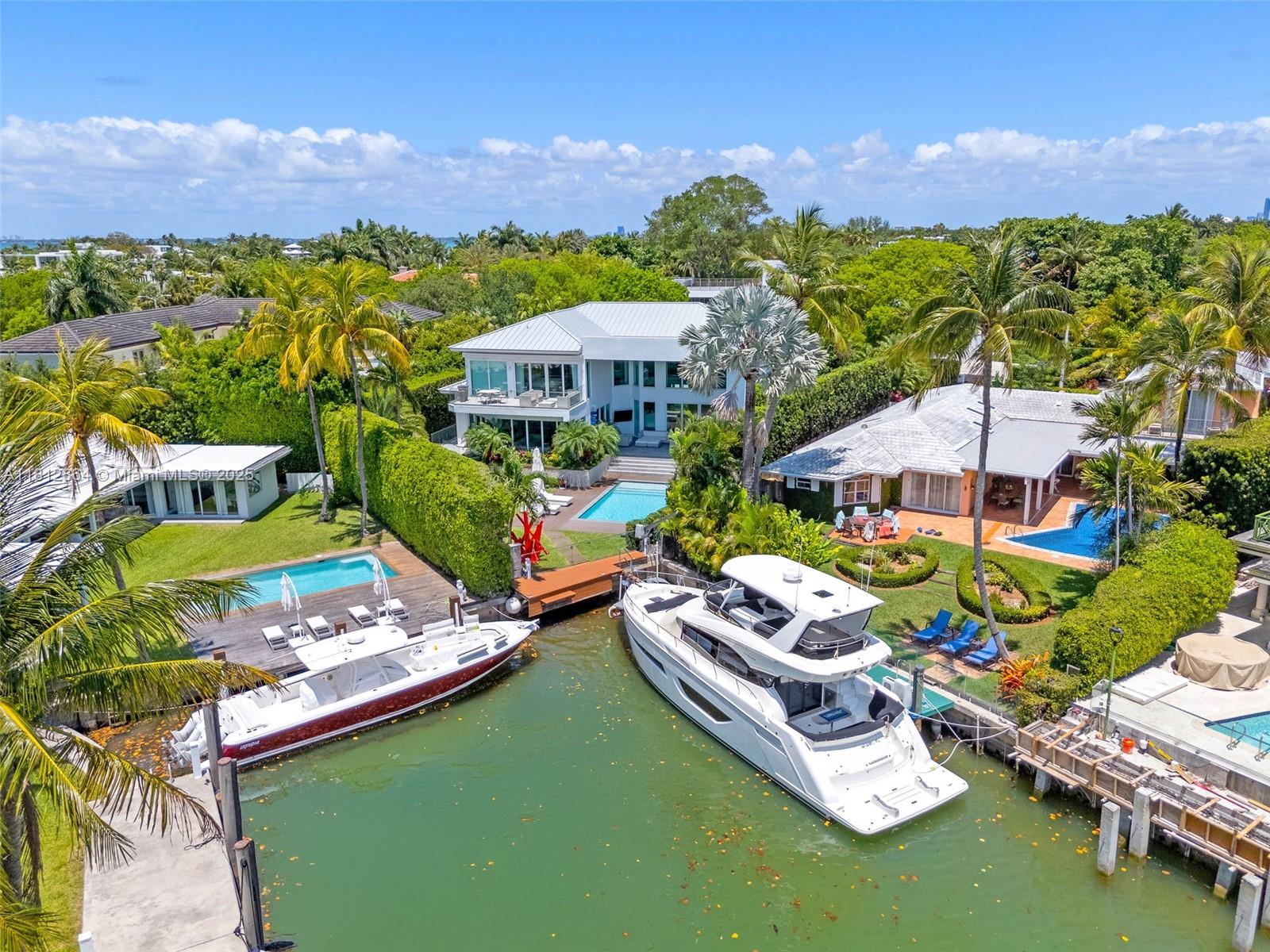 CAPE FLORIDA SUB SEC 1 - Residential