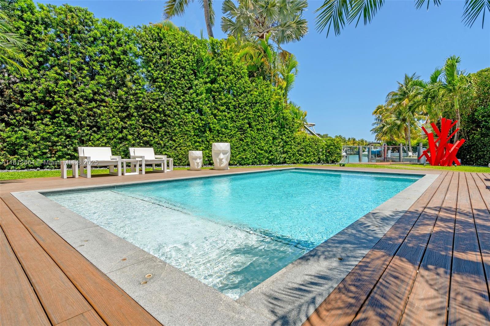 CAPE FLORIDA SUB SEC 1 - Residential