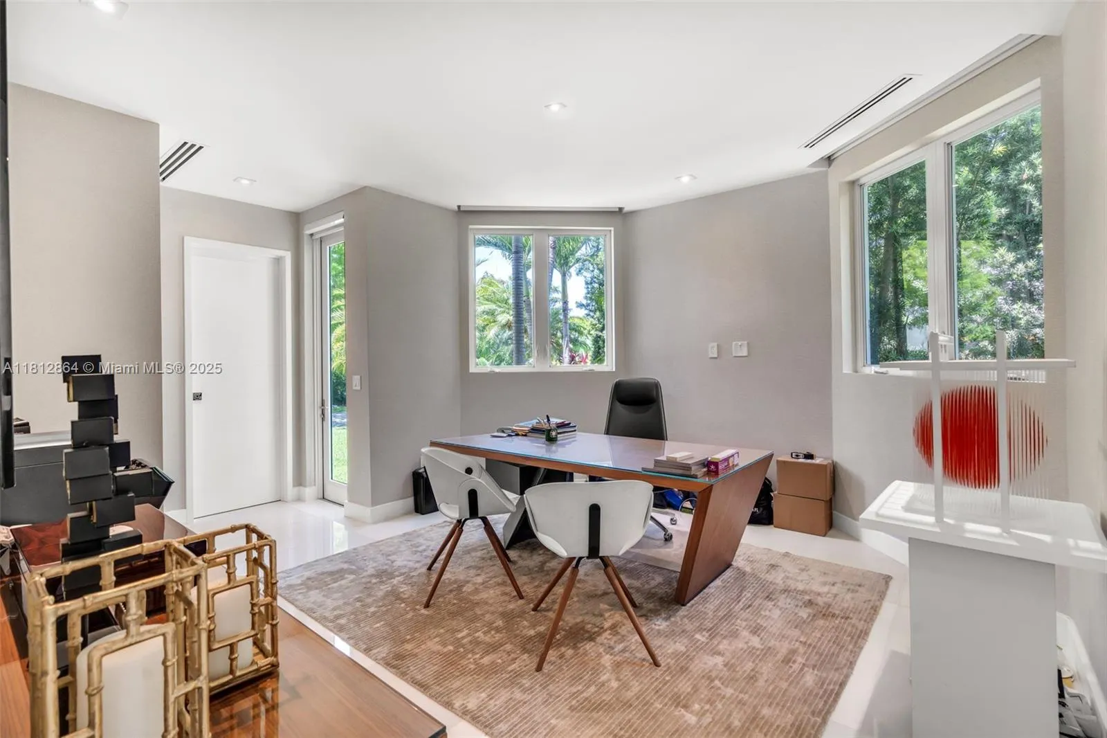 Key Biscayne, Florida 33149, United States, 6 Bedrooms Bedrooms, ,7 BathroomsBathrooms,Residential,Active,140635