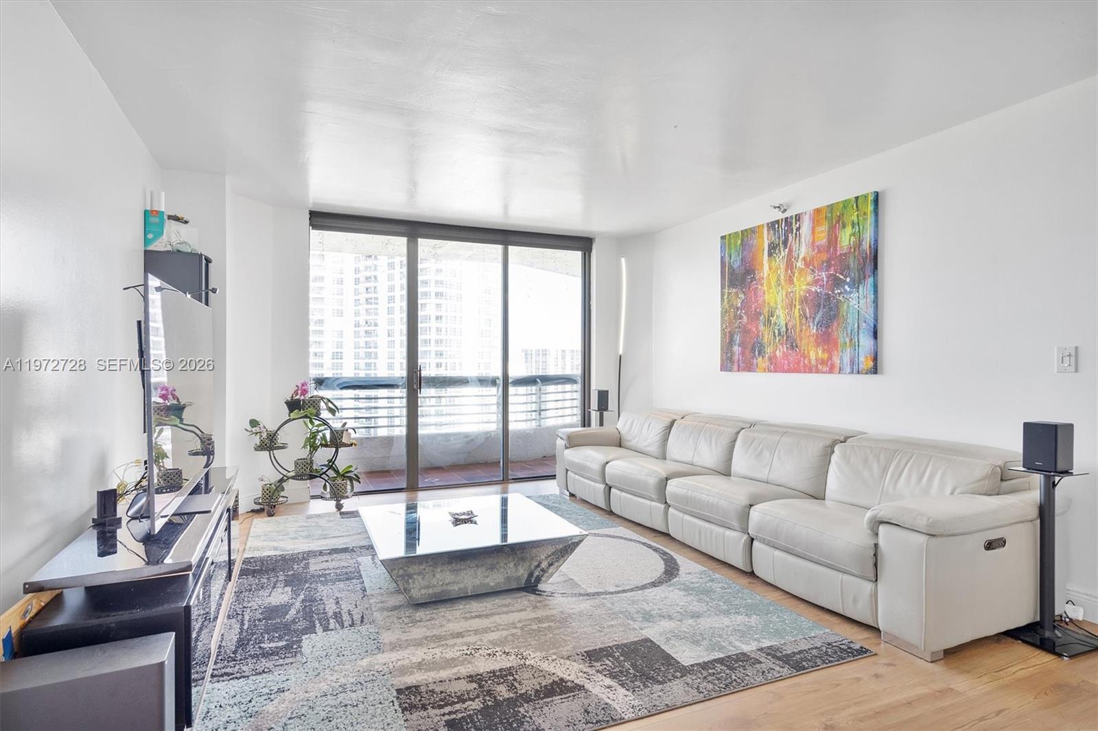 MYSTIC POINTE TOWER 500 C - Residential