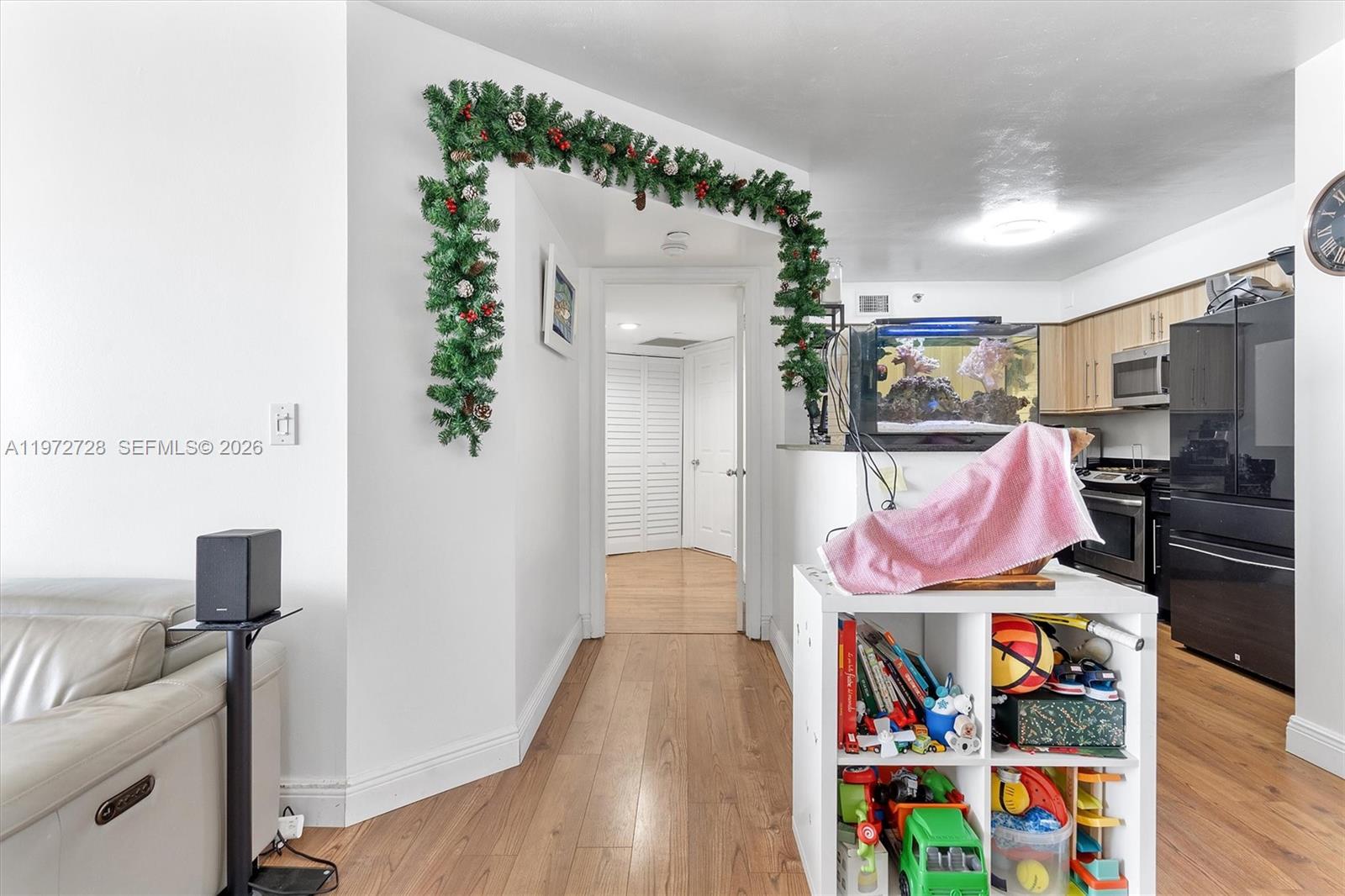 MYSTIC POINTE TOWER 500 C - Residential