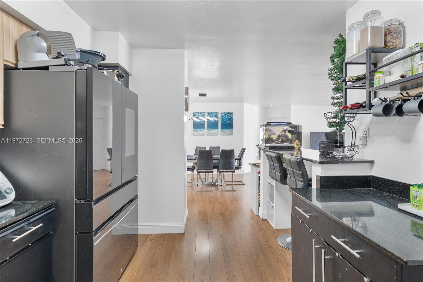 MYSTIC POINTE TOWER 500 C - Residential