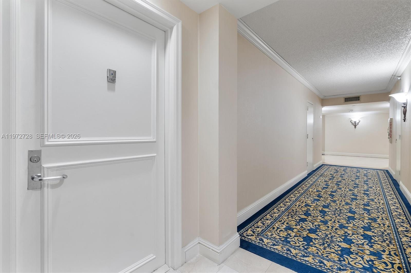 MYSTIC POINTE TOWER 500 C - Residential