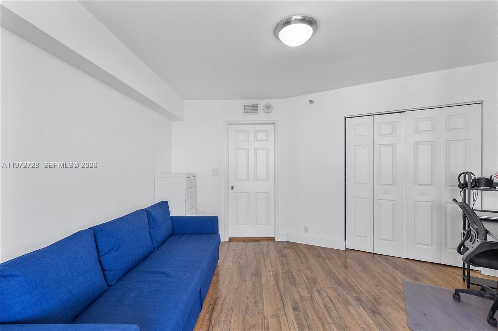 MYSTIC POINTE TOWER 500 C - Residential