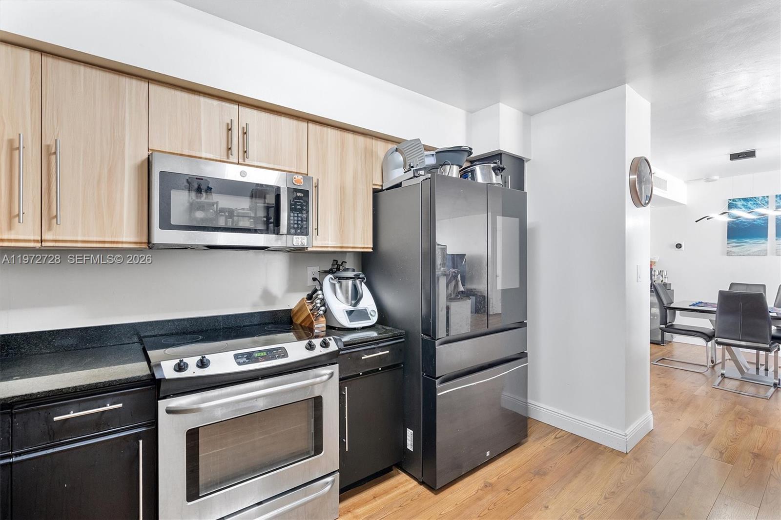 MYSTIC POINTE TOWER 500 C - Residential