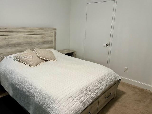 THE OAKS I CONDO - Residential