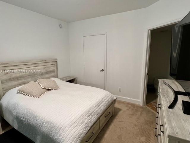 THE OAKS I CONDO - Residential