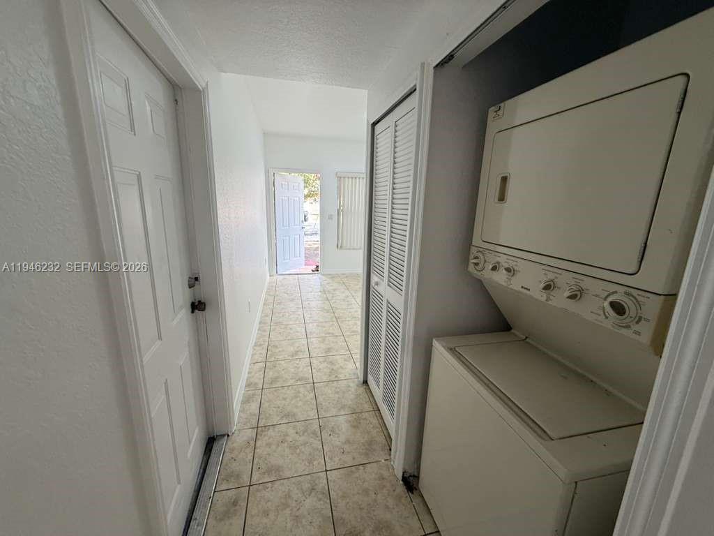 ABEL HOMES AT KEYS WINDS - Residential