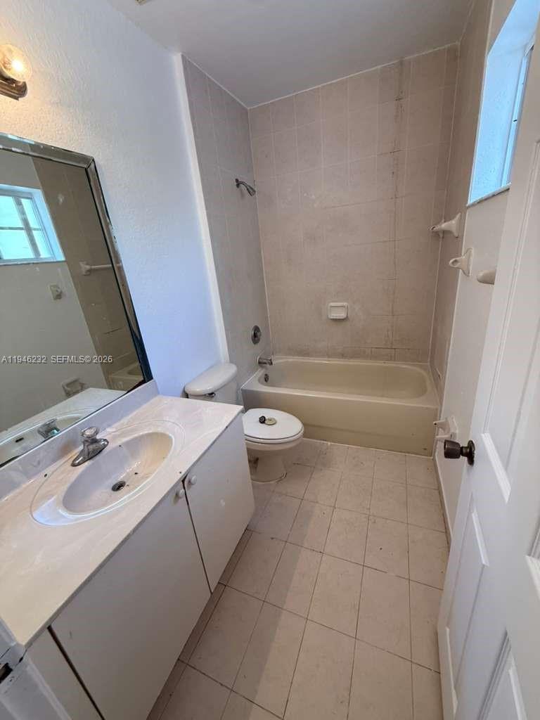 ABEL HOMES AT KEYS WINDS - Residential