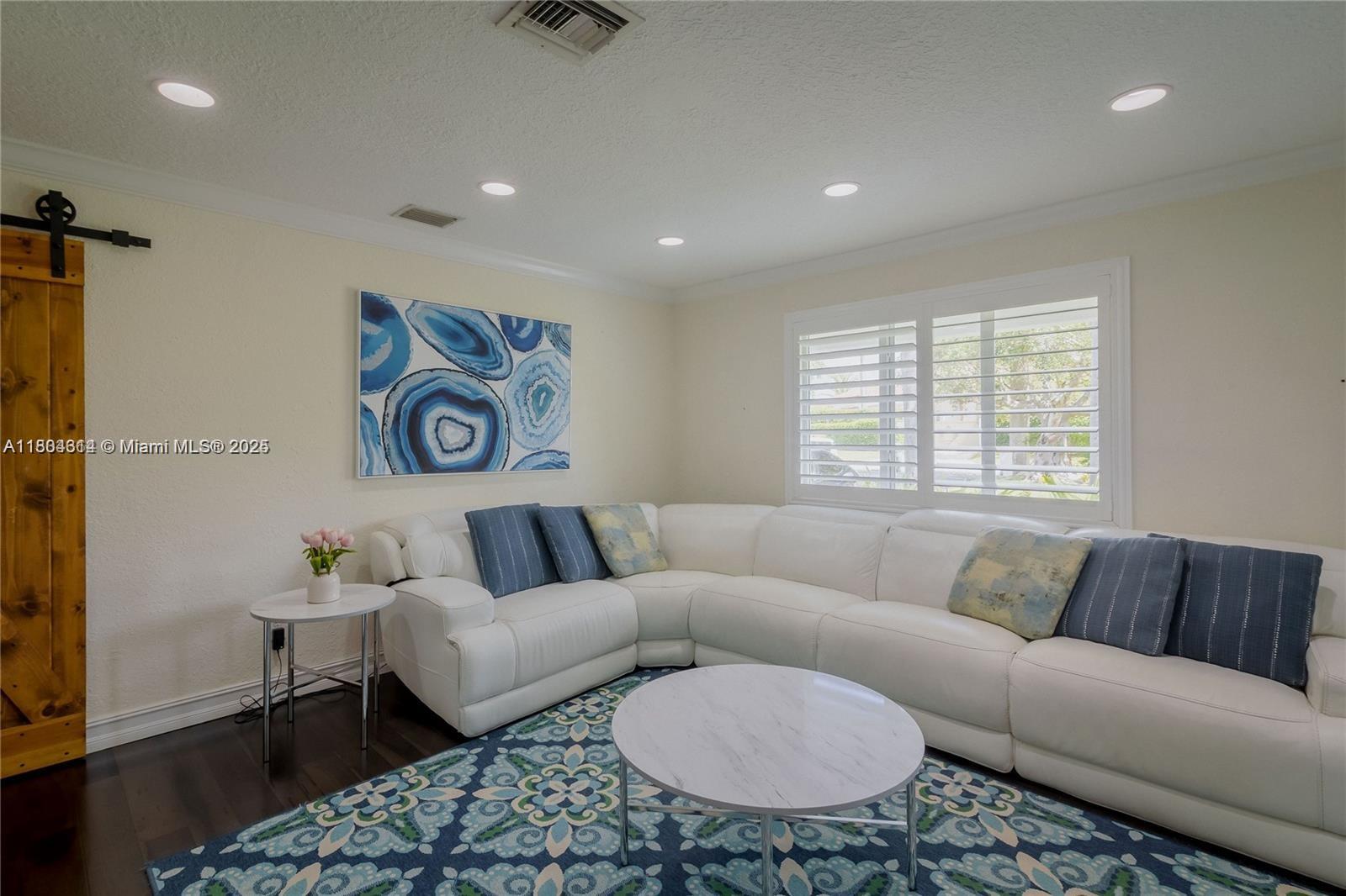 SUNSET VIEW - Residential Lease