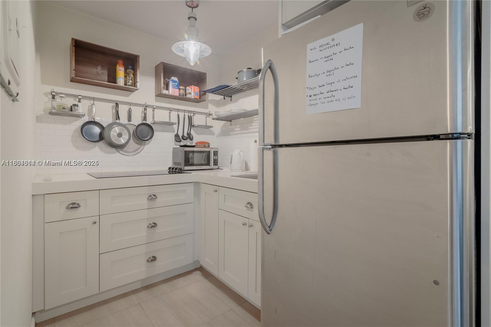 SUNSET VIEW - Residential Lease