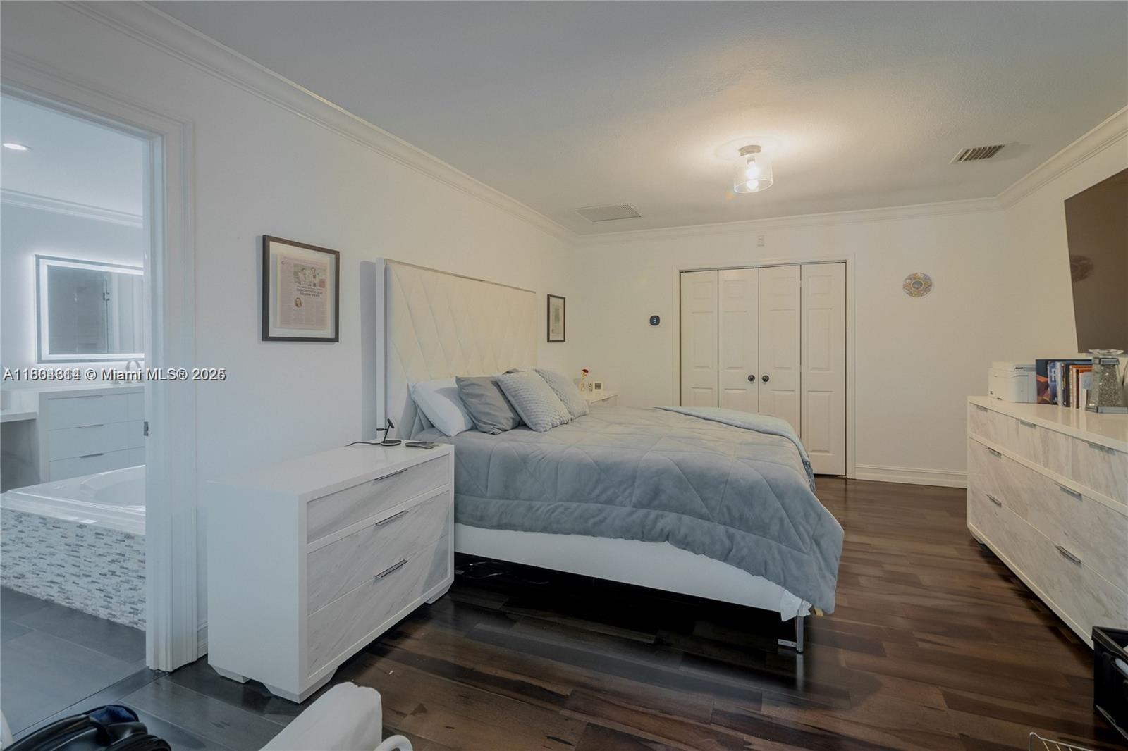 SUNSET VIEW - Residential Lease