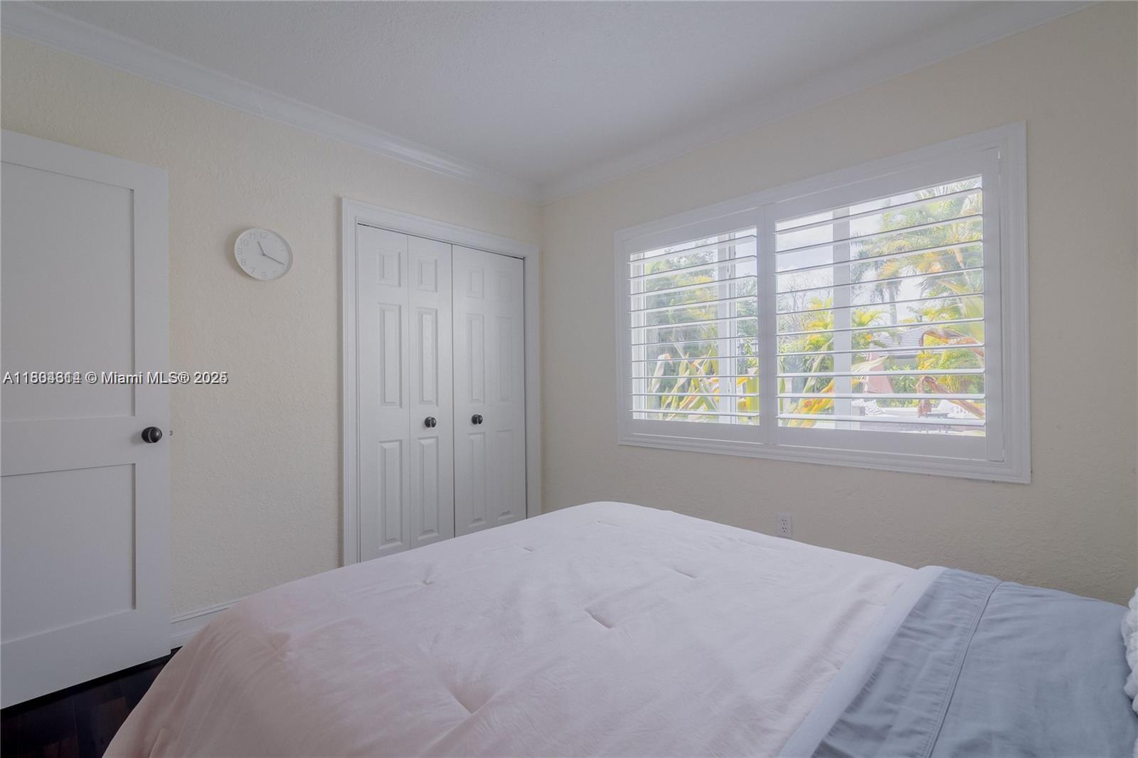 SUNSET VIEW - Residential Lease