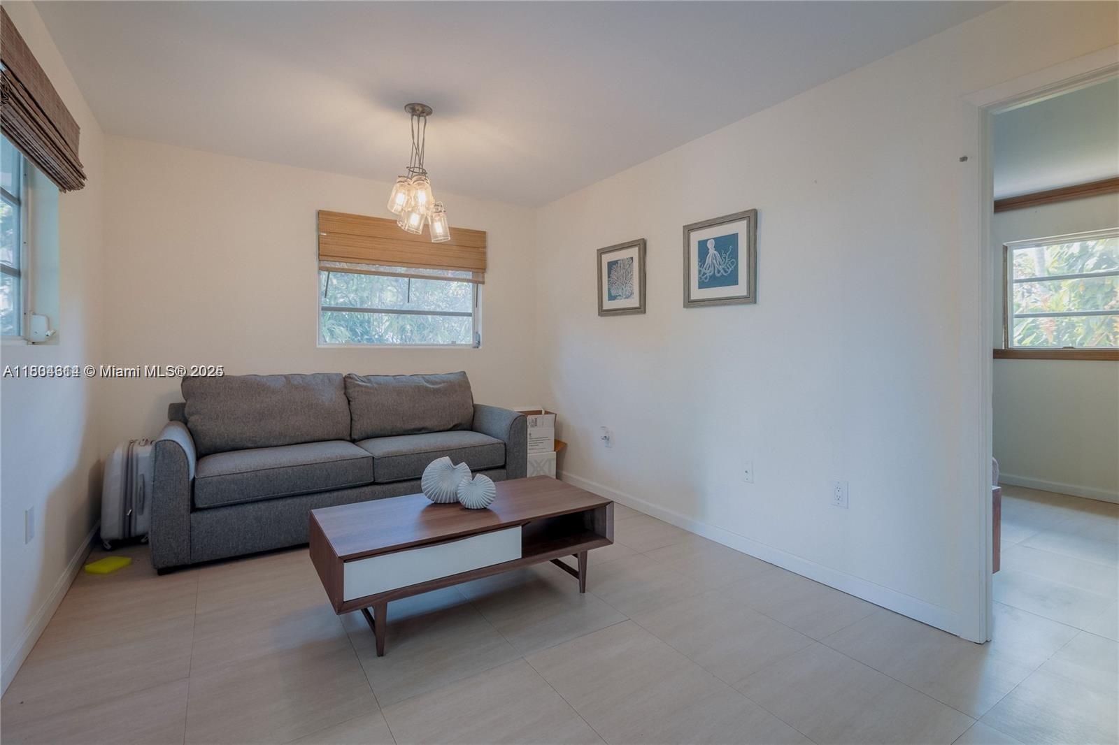 SUNSET VIEW - Residential Lease