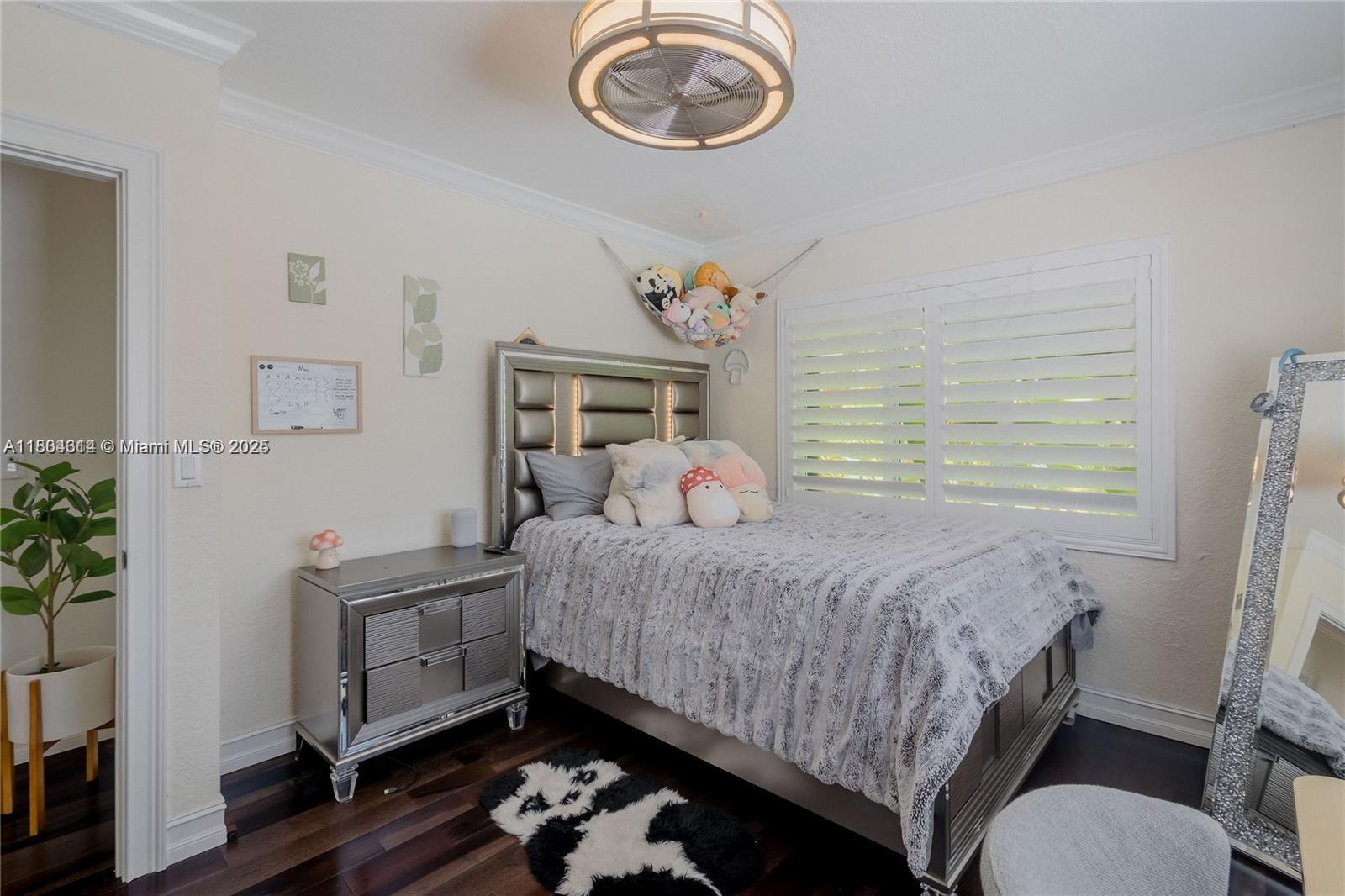 SUNSET VIEW - Residential Lease