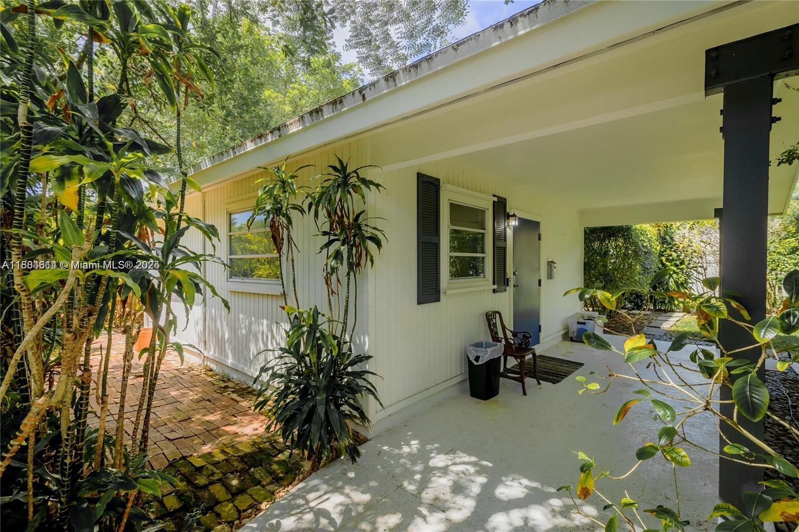 SUNSET VIEW - Residential Lease