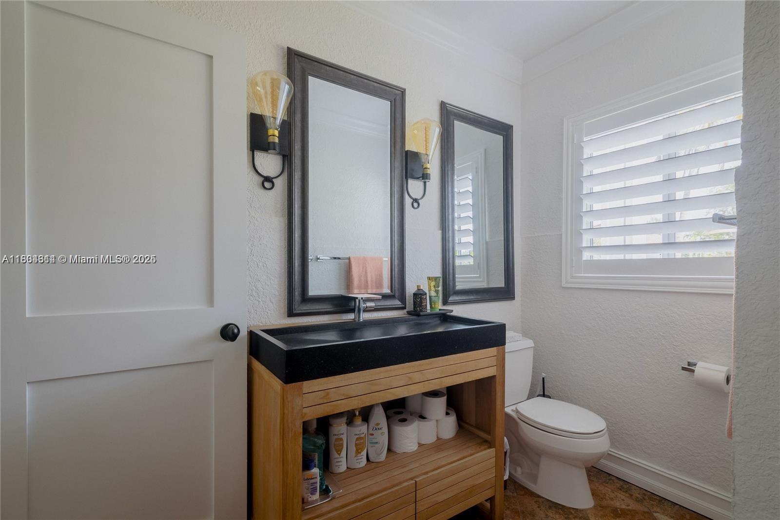 SUNSET VIEW - Residential Lease