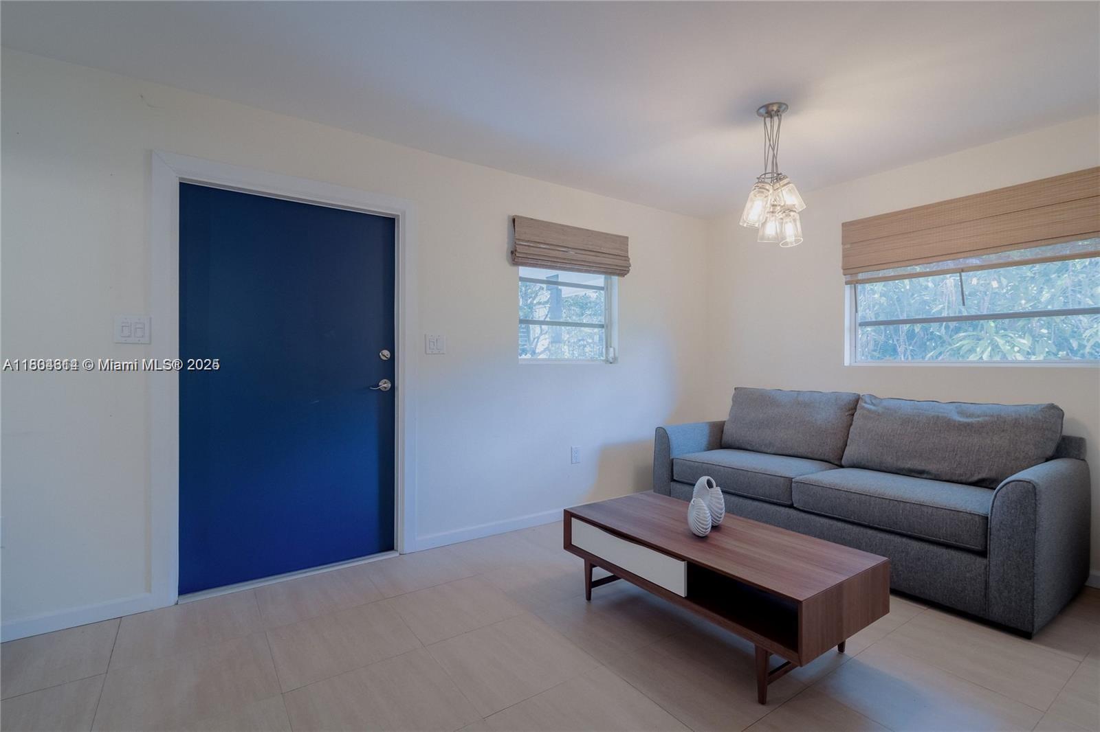 SUNSET VIEW - Residential Lease