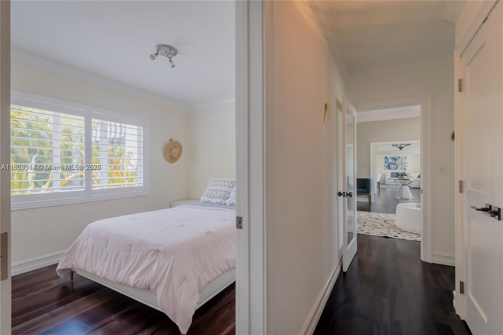 SUNSET VIEW - Residential Lease