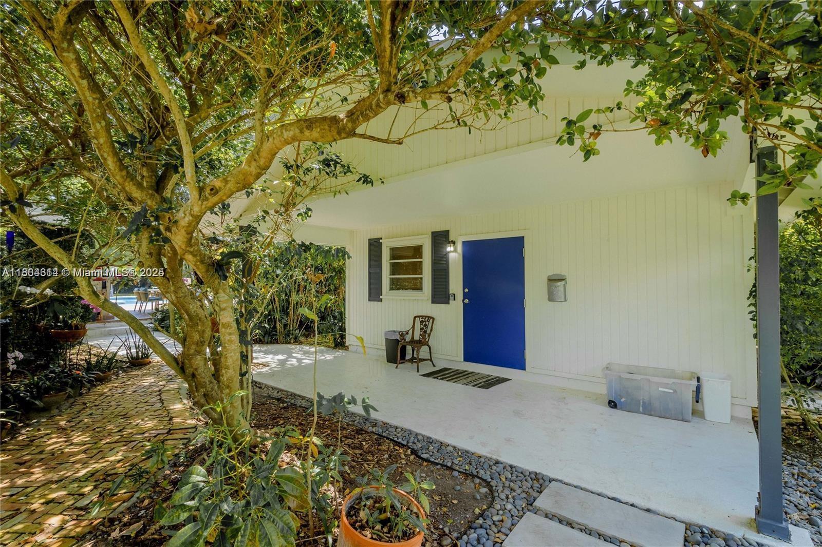 SUNSET VIEW - Residential Lease